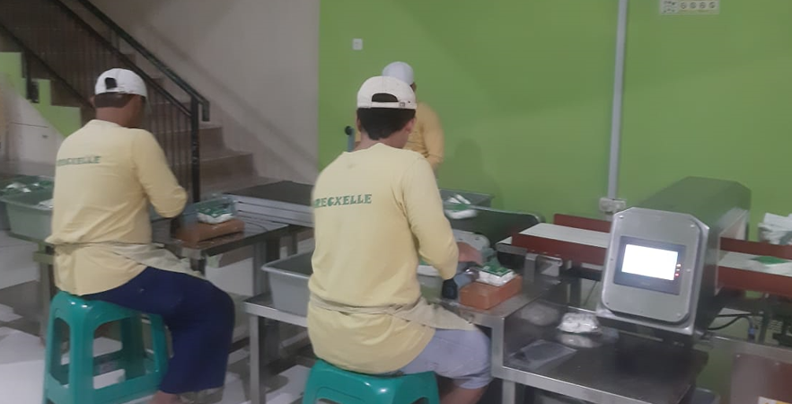 Cireng Brecxelle Naik Kelas Ramaikan Supermarket